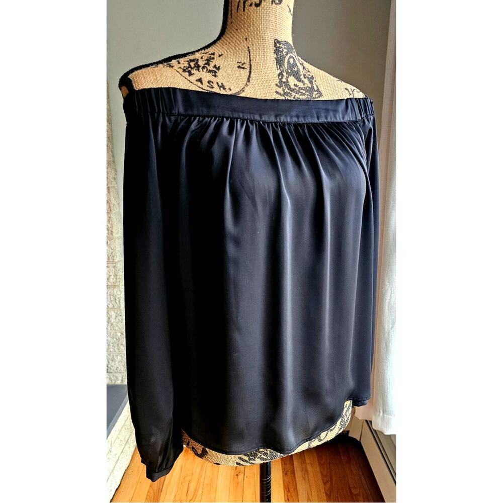 L'Academie Blouse The Romantic Off-the-Shoulder Top, Black, Sexy, NWOT, Sz S